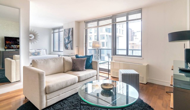 Spacious, Modern Studio in Gramercy with Balcony