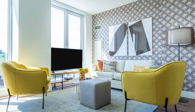 Spacious Two Bedroom with On-Site Amenities