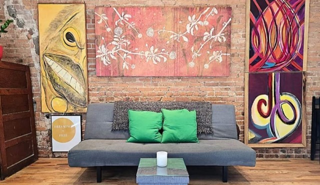Stunning Brownstone Garden Floor Open Loft-Style 1-Bedroom Flat Apartment