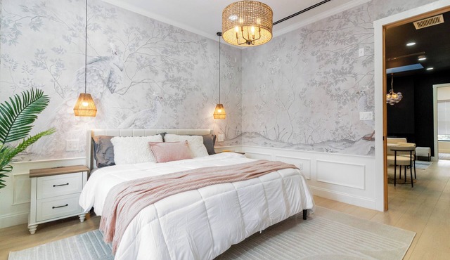 Stylish 2-bedroom apartment in fantastic Brooklyn 20 min to Manhattan