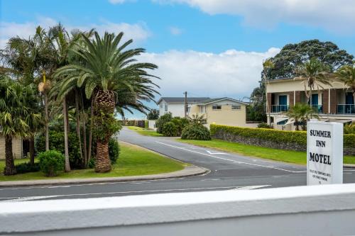 Summer Inn Motel - Newly Renovated