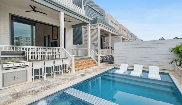 The 1300 | 2 Designer Homes, Walk to St Charles