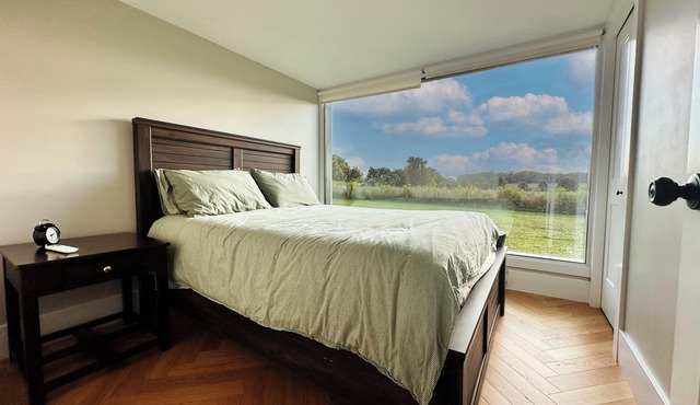 The Amish Schoolhouse an Ultimate Country Retreat