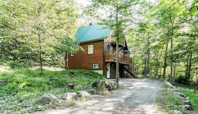 The Rustic - Nature retreat with Private SPA