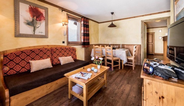Wifi, 200m from resort center, balcony, tv, ski locker, 45m², Tignes