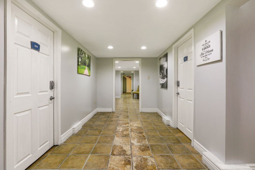 Mid-City Hotel | Mid-City Canal Studio | NOLA Hotspot