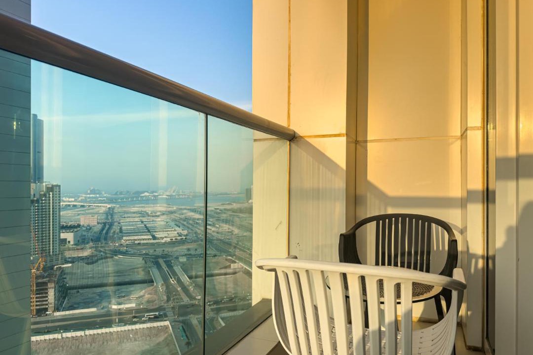 Abu Dhabi Apartment | Elegant and unique - Near Reem Mall - ADGM - 10 mins from Downtown Abu Dhabi- 14 mins to Mamsha Beach