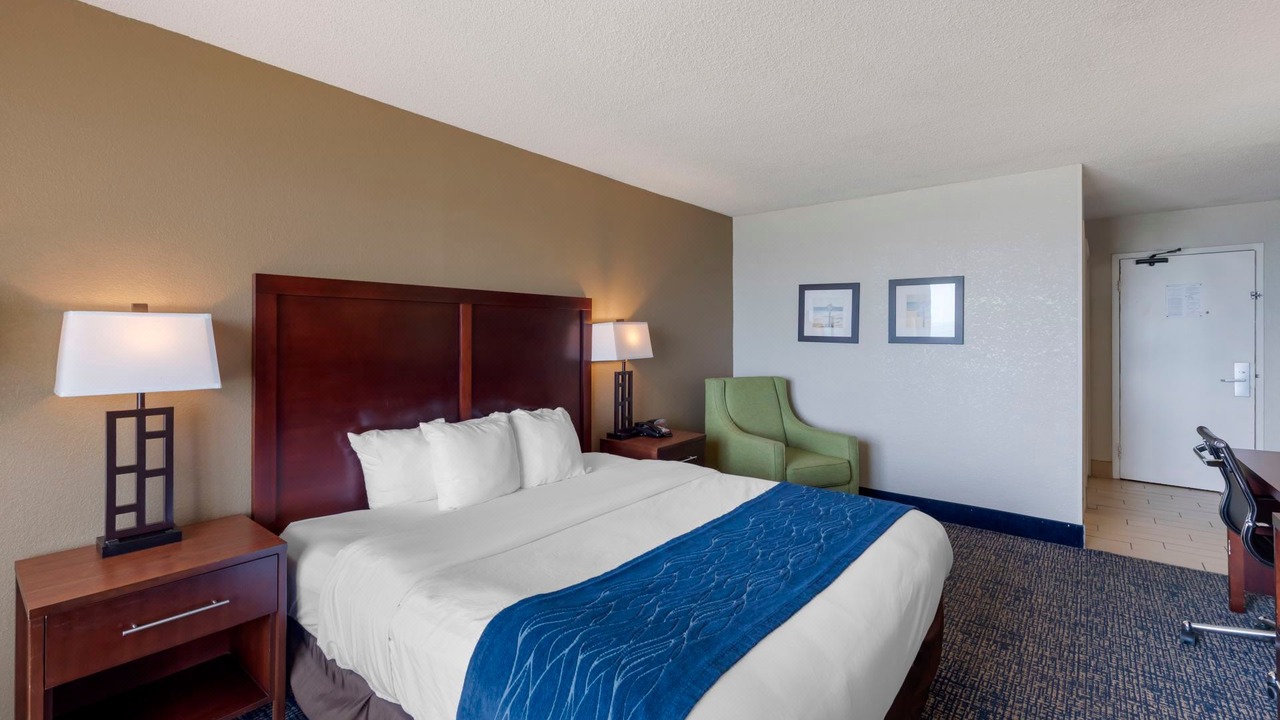 Photo of Bedroom in Kill Devil Hills