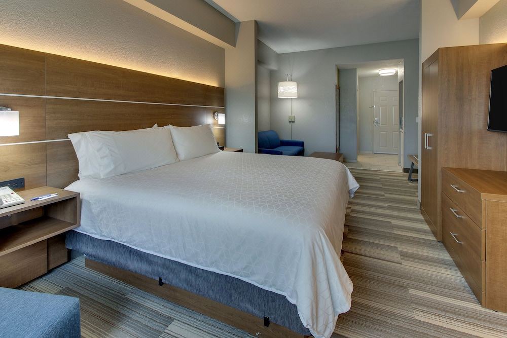 Photo of Bedroom in Villages of Palm Beach Lakes