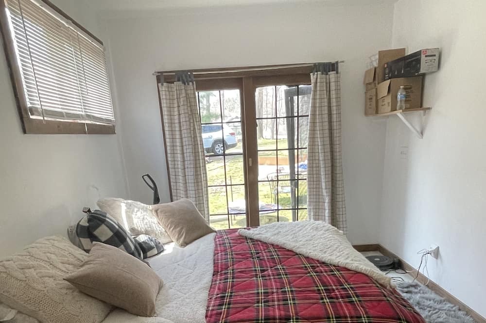 Photo of Bedroom in Pound Ridge