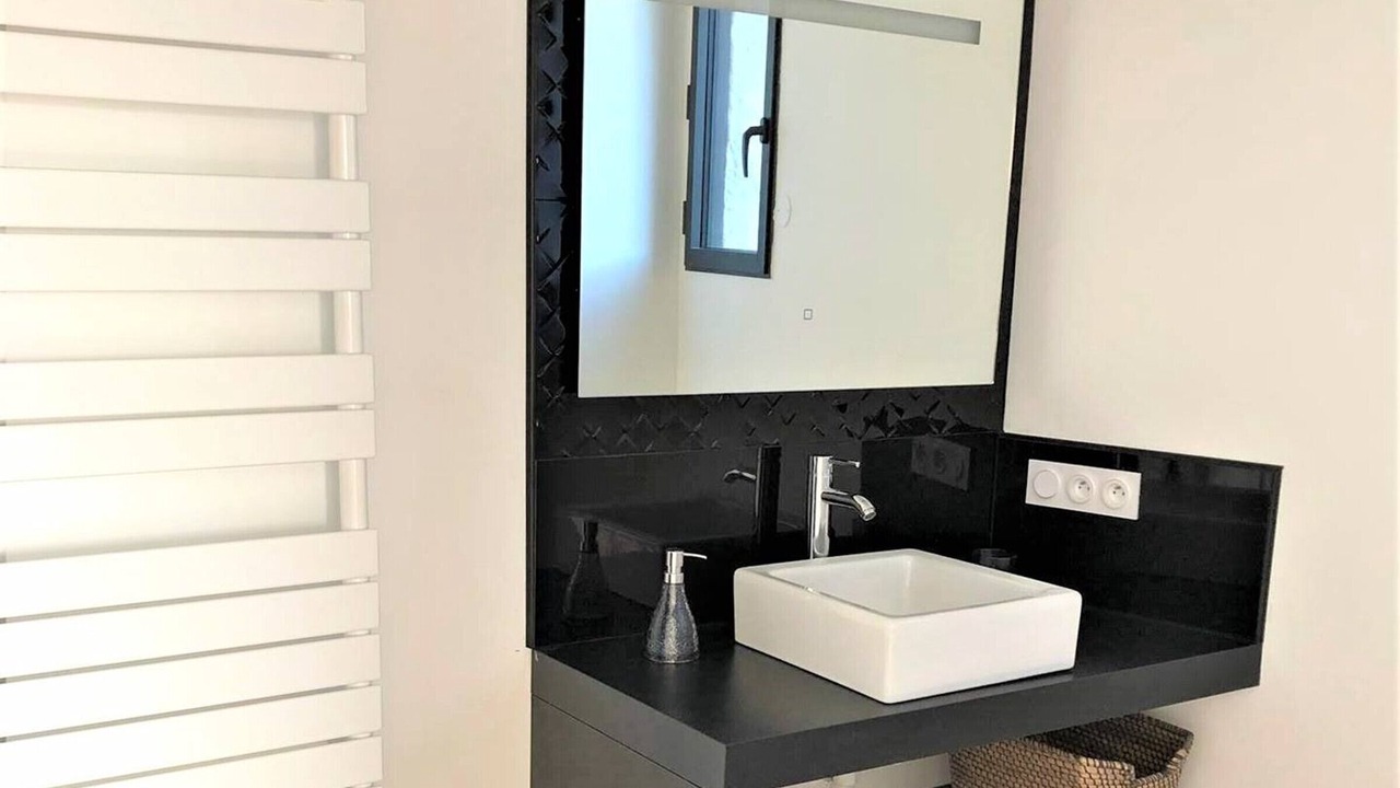 Photo of Bathroom in Sampzon