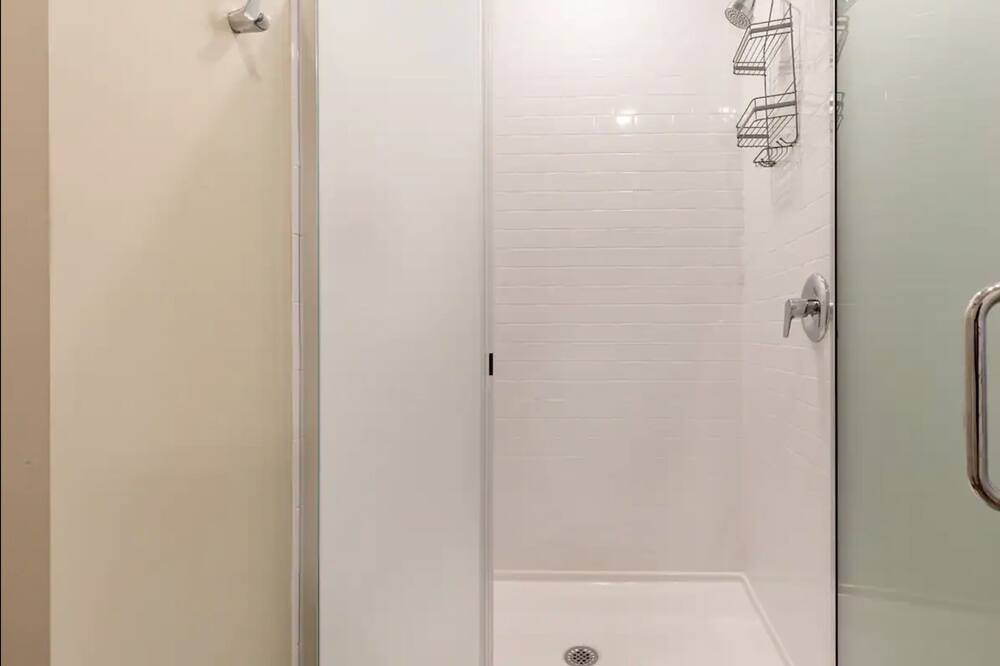 Photo of Bathroom in Getty Square