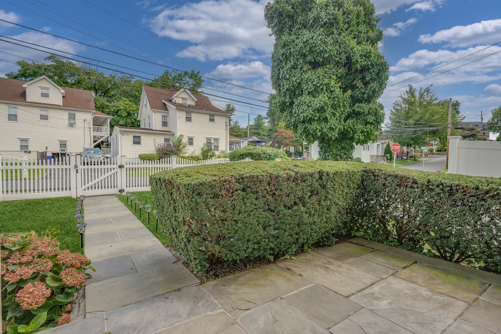 Photo of Outdoor in White Plains