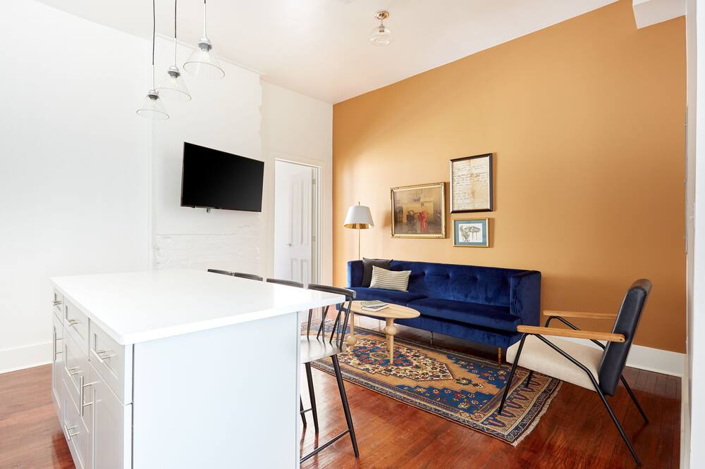 Photo of Livingroom in Faubourg Delachaise