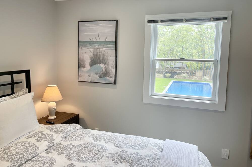 Photo of Bedroom in Springs