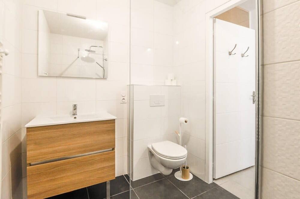 Photo of Bathroom in Chaparon