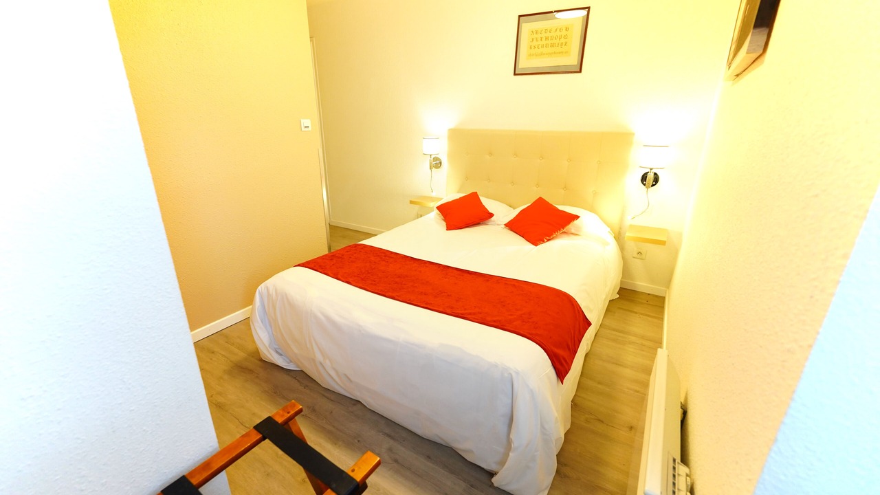 Photo of Bedroom in Allanche