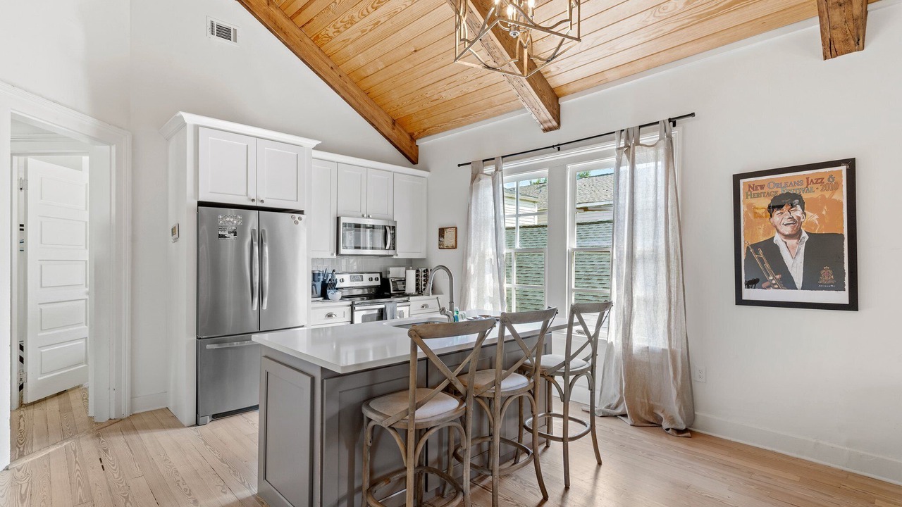 Photo of Kitchen in Uptown Historic District