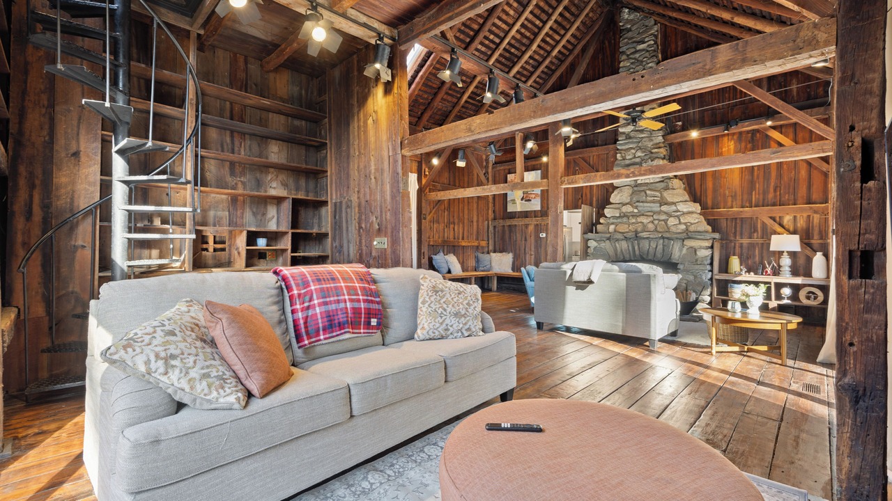 Photo of Livingroom in Mount Kisco