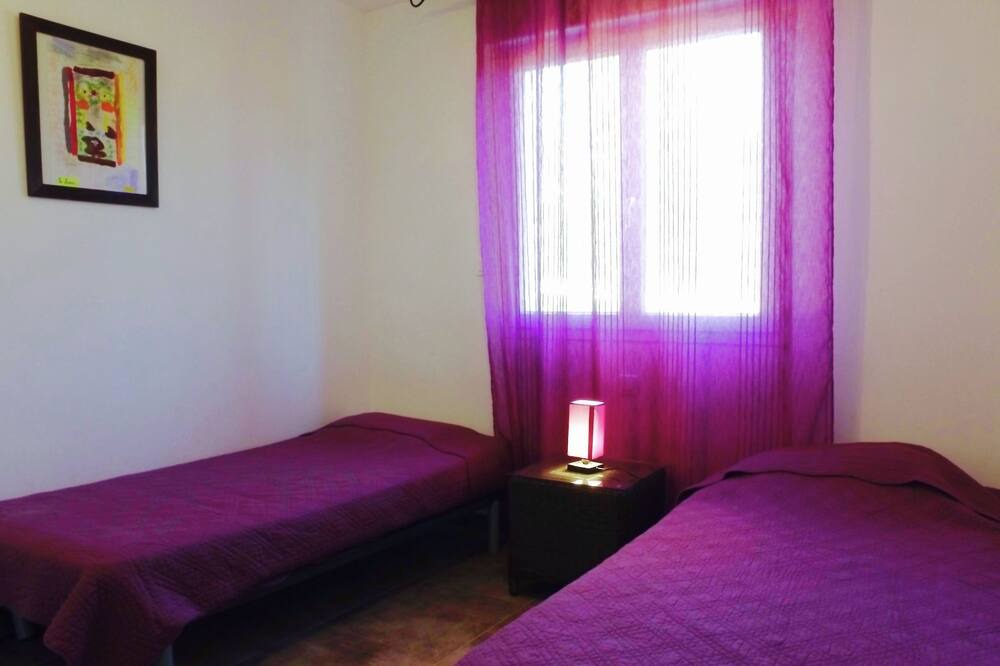 Photo of Bedroom in Sampzon