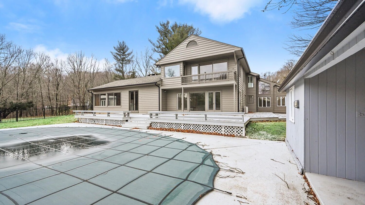 Photo of Patio Balcony in Redding Ridge