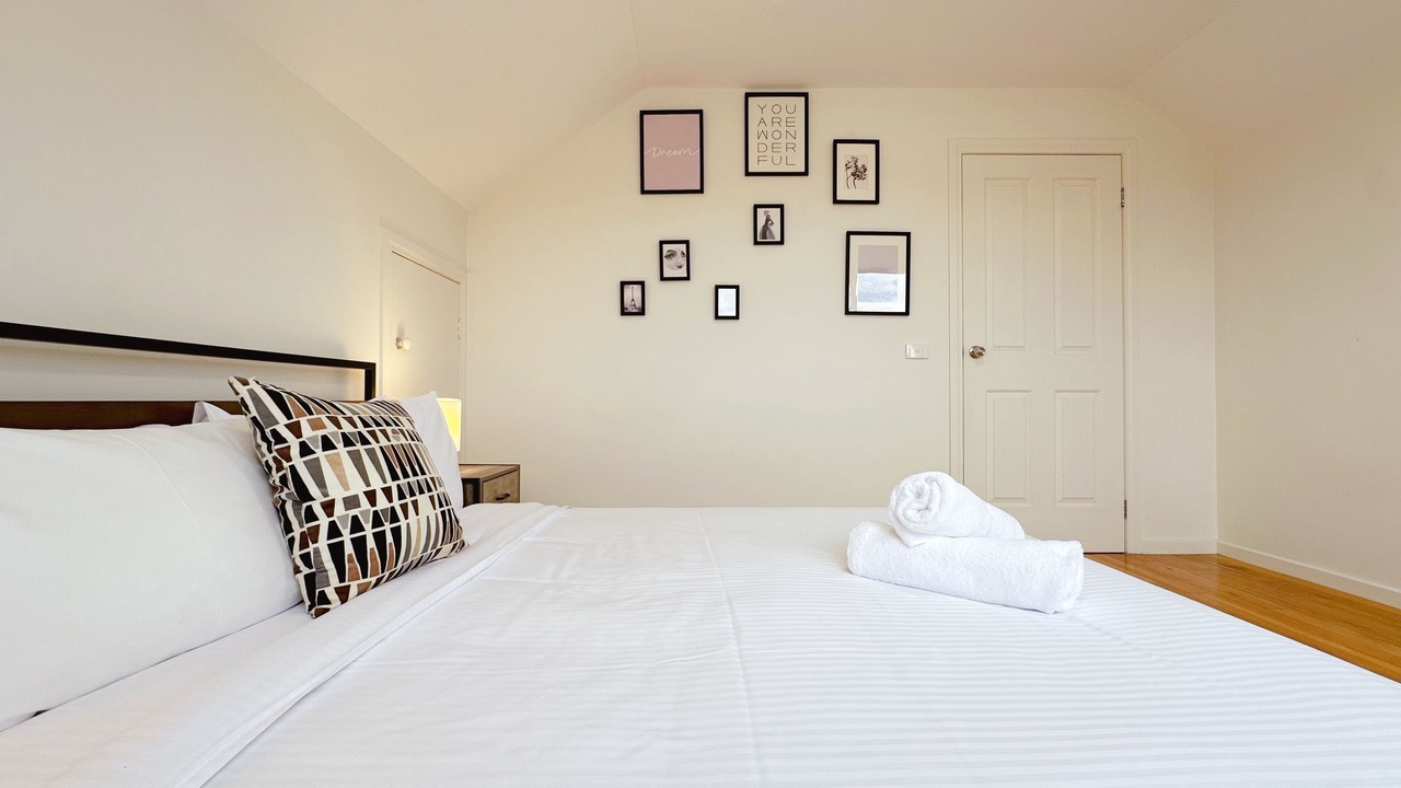 Photo of Bedroom in Craigieburn