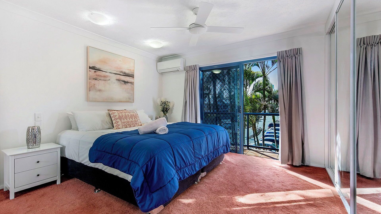 Photo of Bedroom in Mermaid Beach
