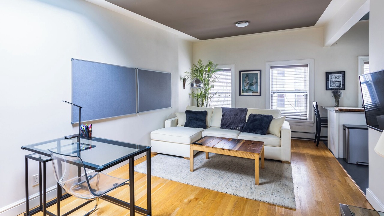 Photo of Livingroom in Williamsburg