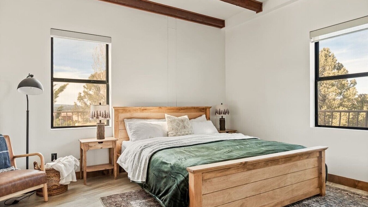 Photo of Bedroom in Baldwin Lake