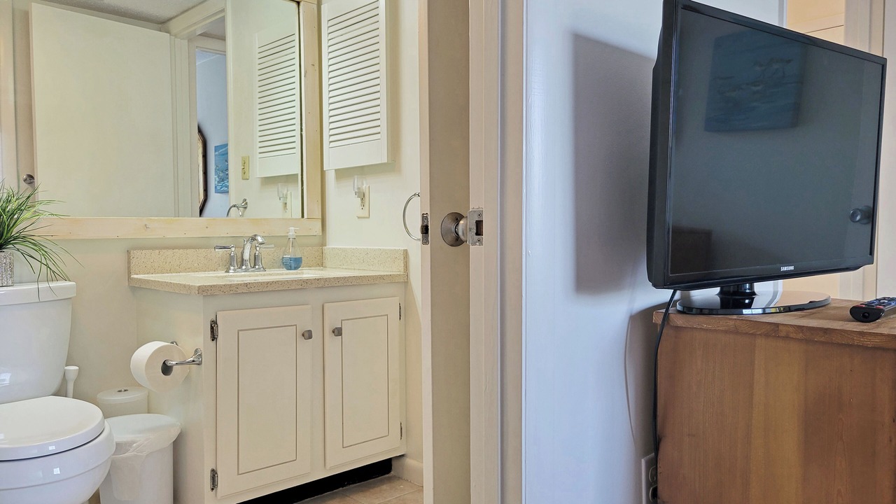 Photo of Bathroom in Litchfield by the Sea