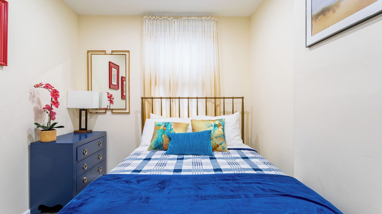 Photo of Bedroom in New Rochelle