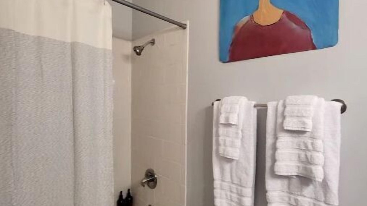 Photo of Bathroom in Irish Channel