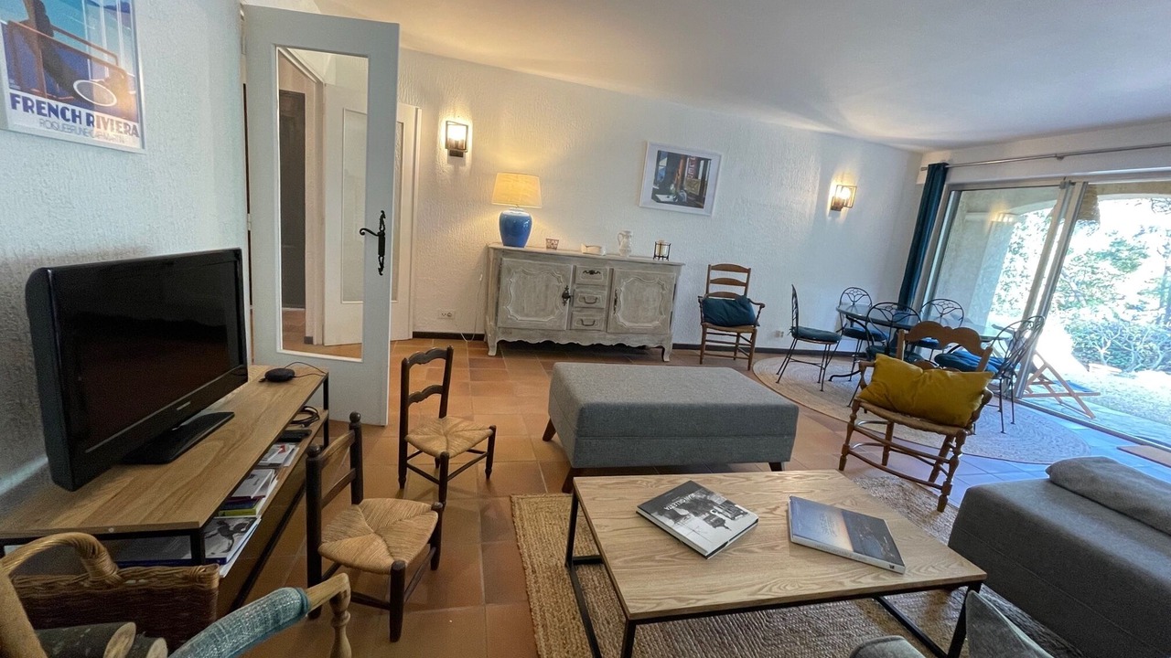 Photo of Livingroom in Cap-Ferrat