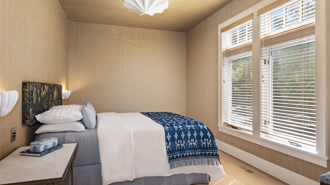 Photo of Bedroom in Barnes Landing
