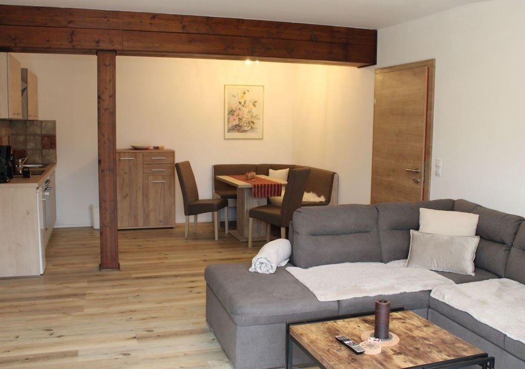 Photo of Livingroom in Tschoran