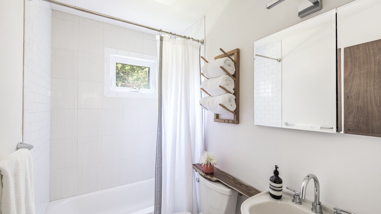 Photo of Bathroom in Clearwater Beach
