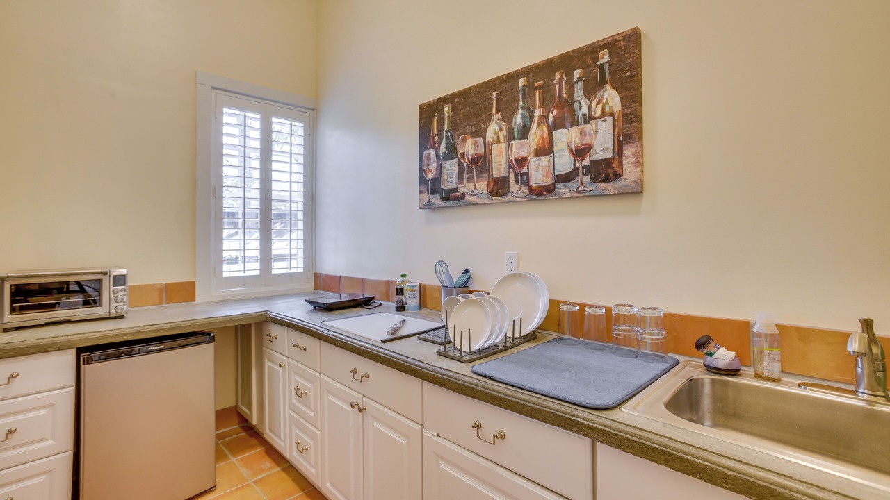 Photo of Kitchen in Uptown Historic District