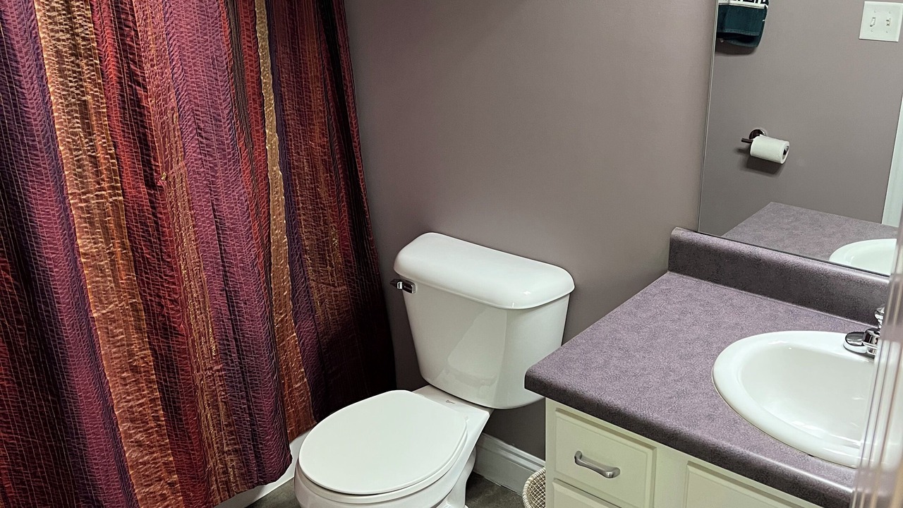 Photo of Bathroom in Davenport