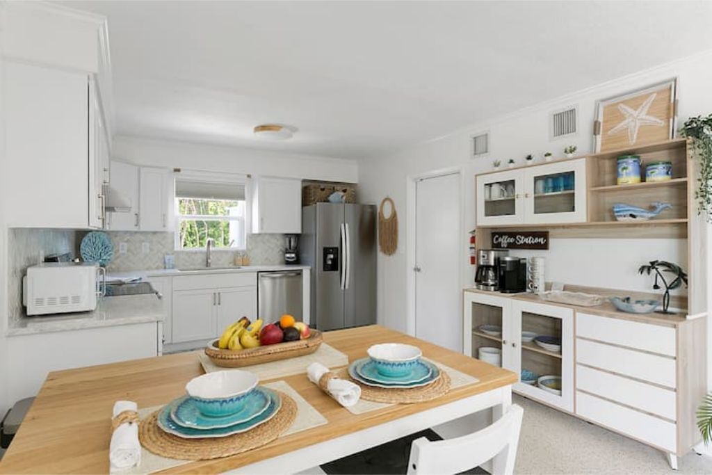Photo of Kitchen in Lake Clarke Shores