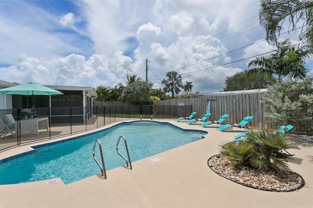 Photo of Outdoor in Lake Clarke Shores