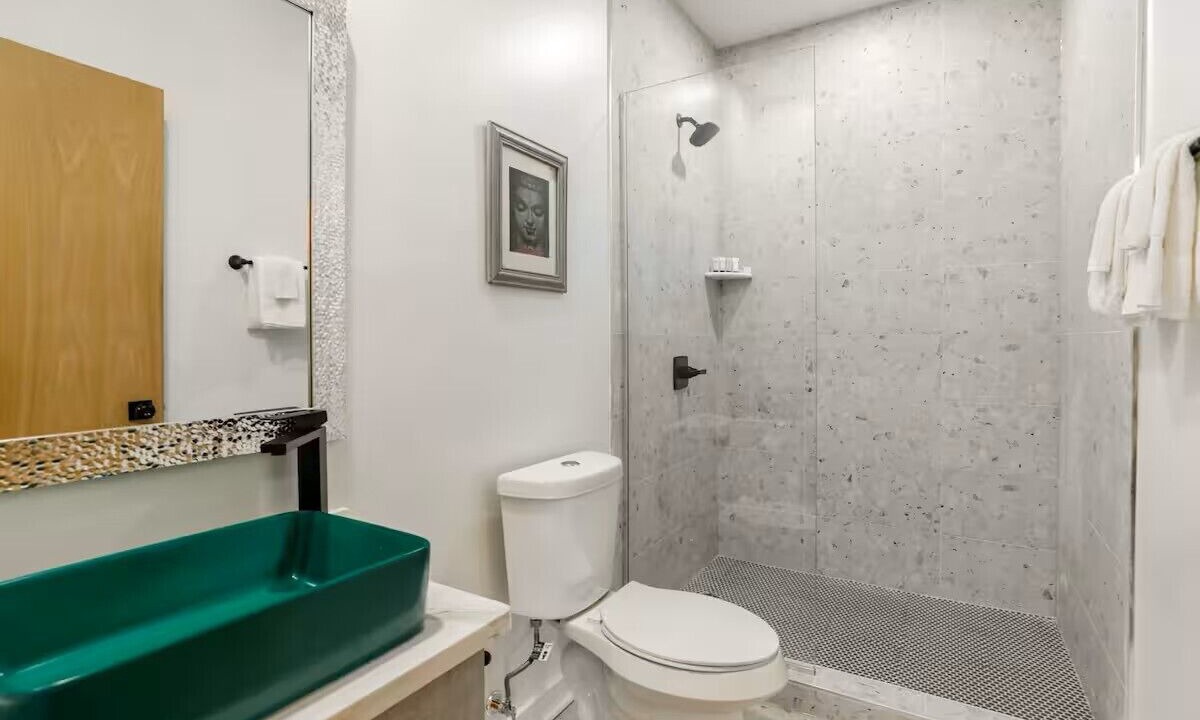 Photo of Bathroom in Faubourg Lafayette
