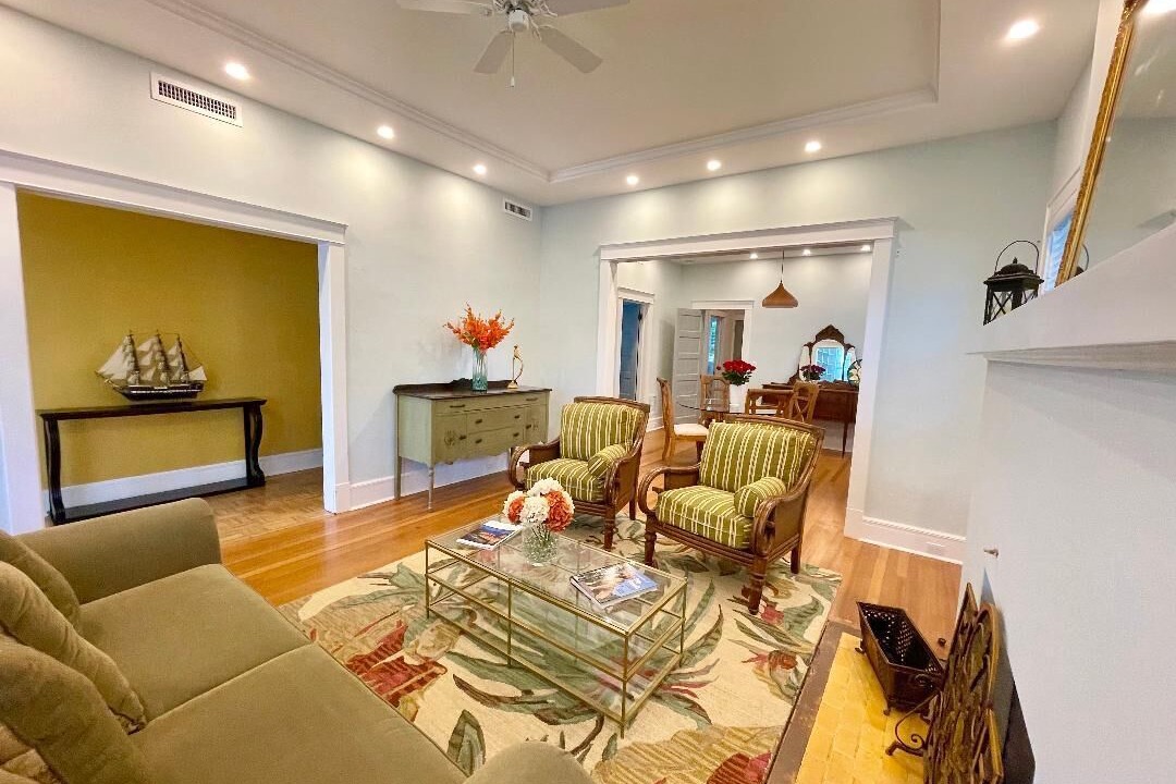 Photo of Livingroom in West Palm Beach