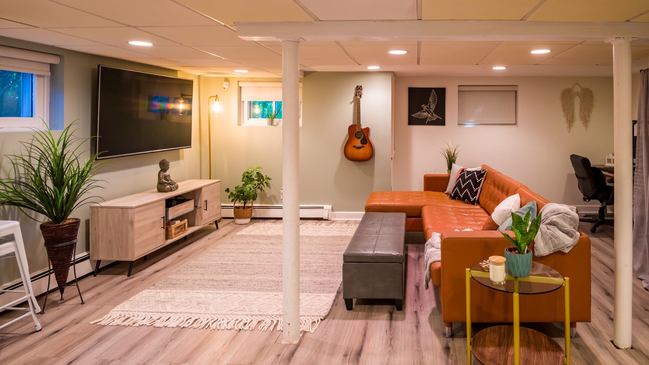 Photo of Livingroom in Bergenfield
