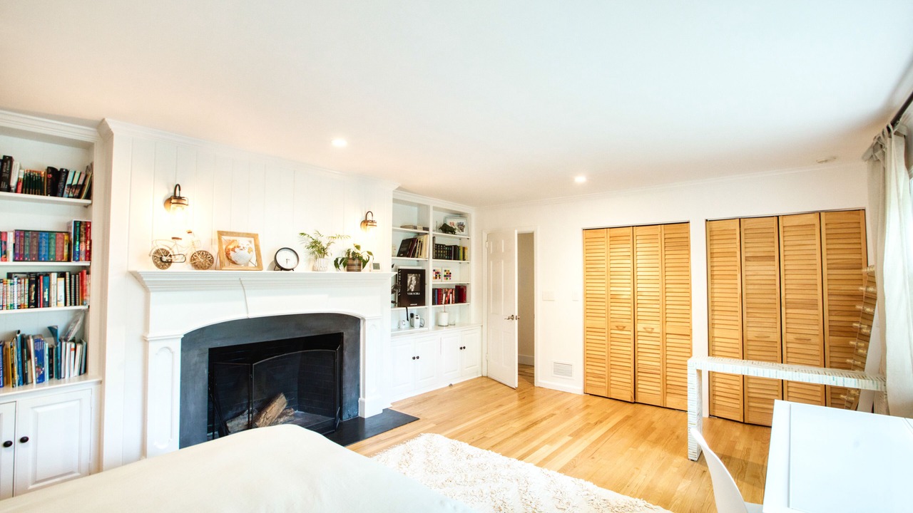 Photo of Bedroom in Cos Cob