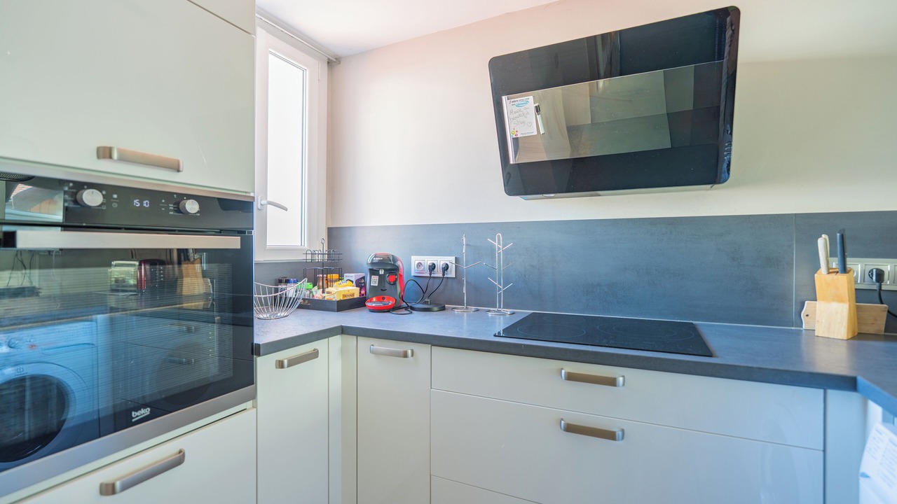 Photo of Kitchen in Annecy Old Town