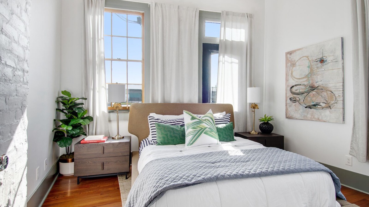 Photo of Bedroom in Irish Channel