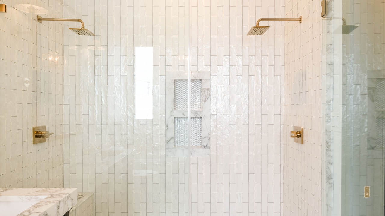 Photo of Bathroom in Irish Channel