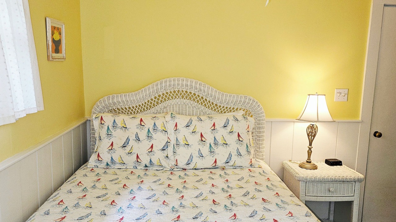 Photo of Bedroom in Northport
