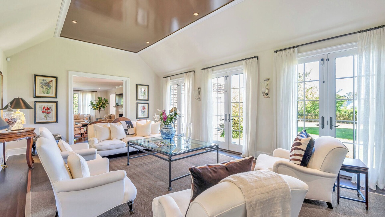 Photo of Livingroom in Bridgehampton