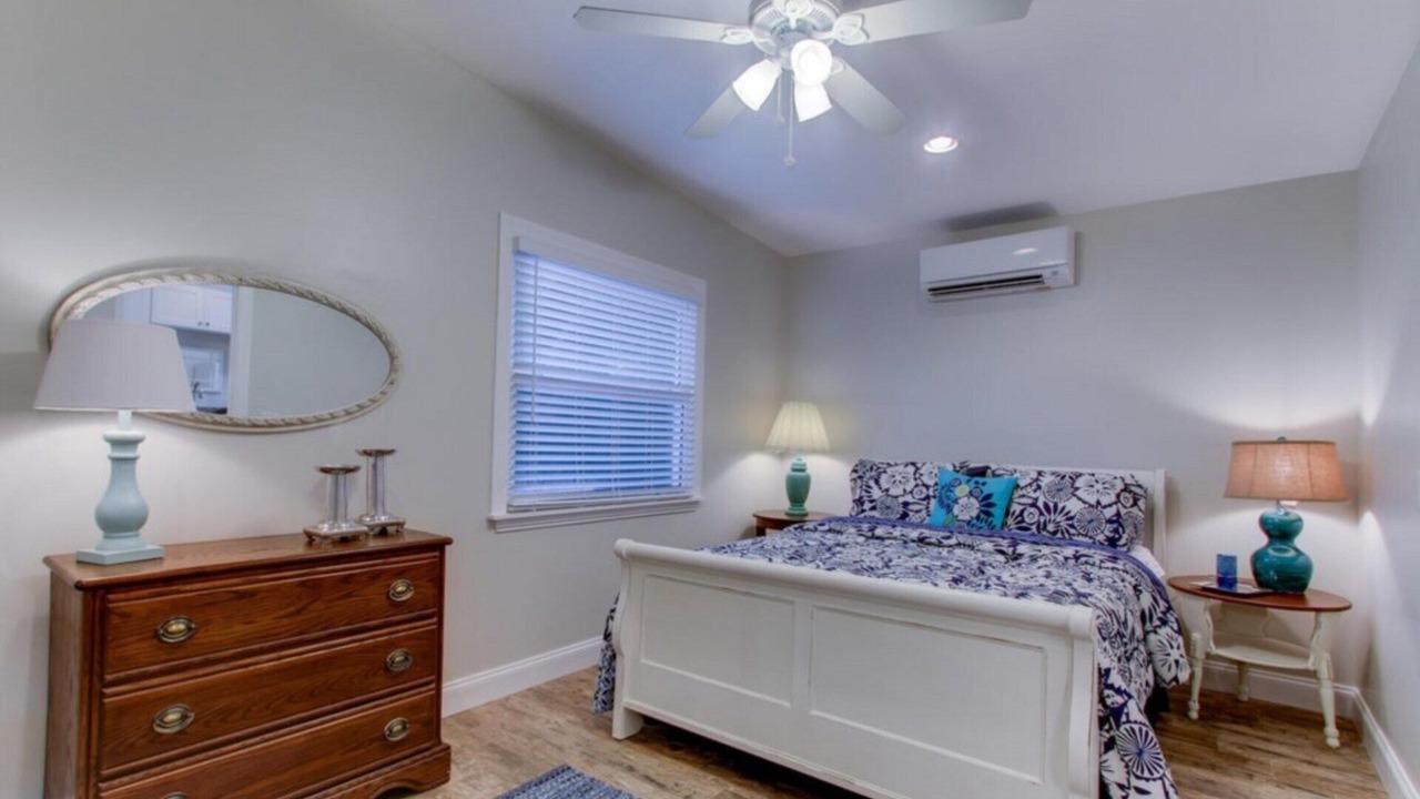 Photo of Bedroom in Flamingo Parks